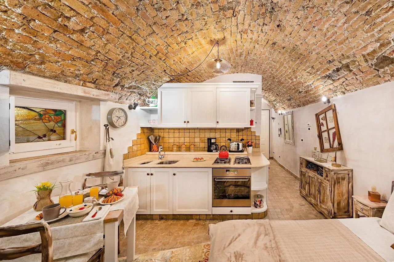 Apartamento C'Era Una Volta In Centro By Wonderful Italy Desenzano del Garda Italia